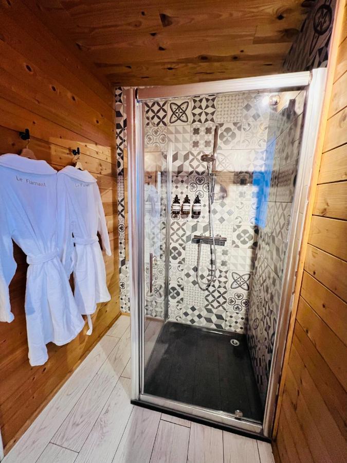 Cabane Le Flamant Avec Jardin, Piscine Et Parking Сен Мари де ла Мер Екстериор снимка